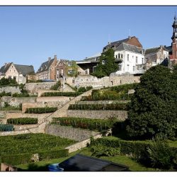 Panorama de Thuin & distillerie de Biercée