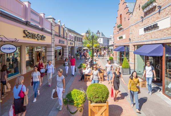 Designer outlet Roermond - Voyages Peeters
